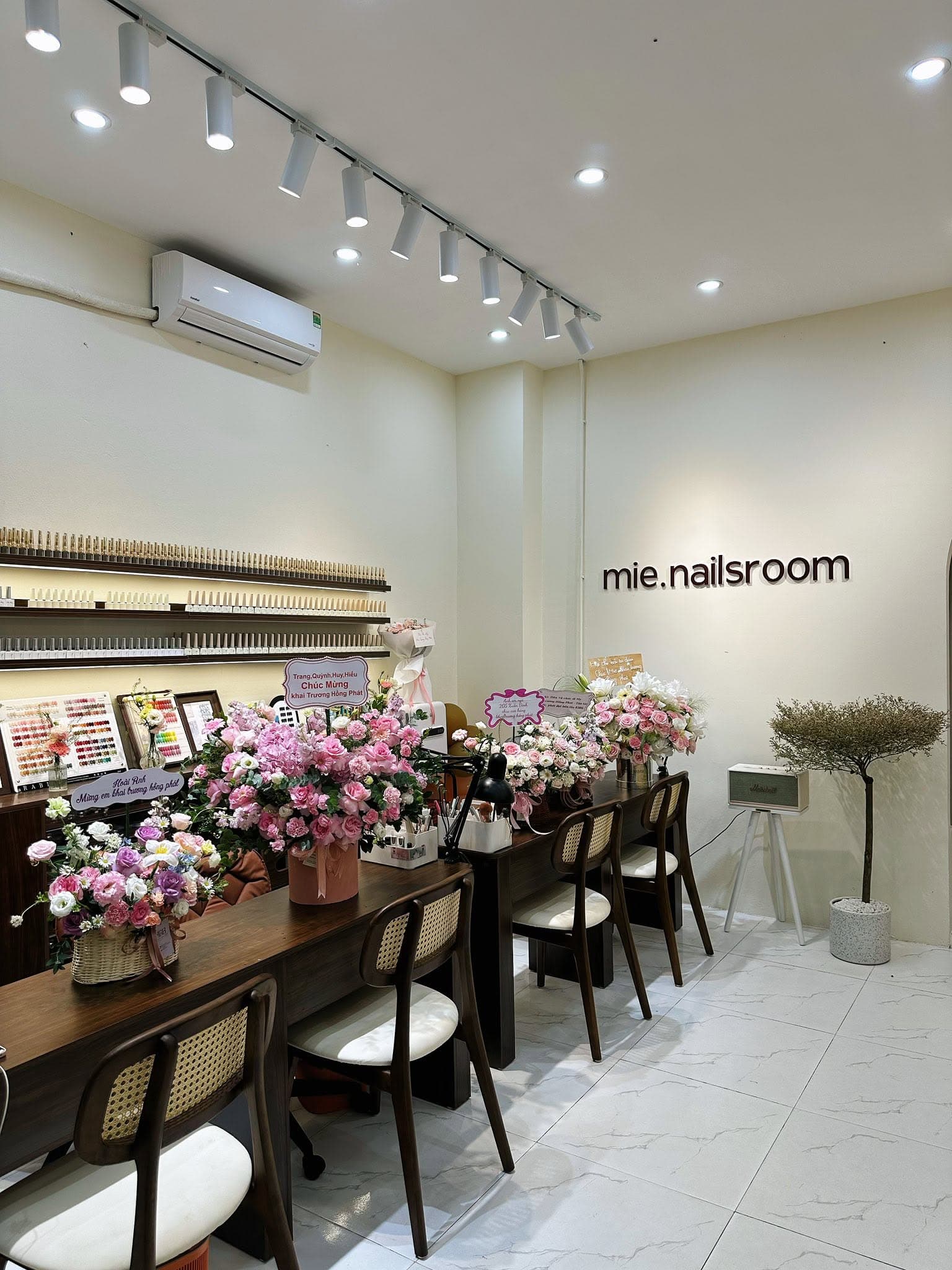 Không gian mie.nailsroom